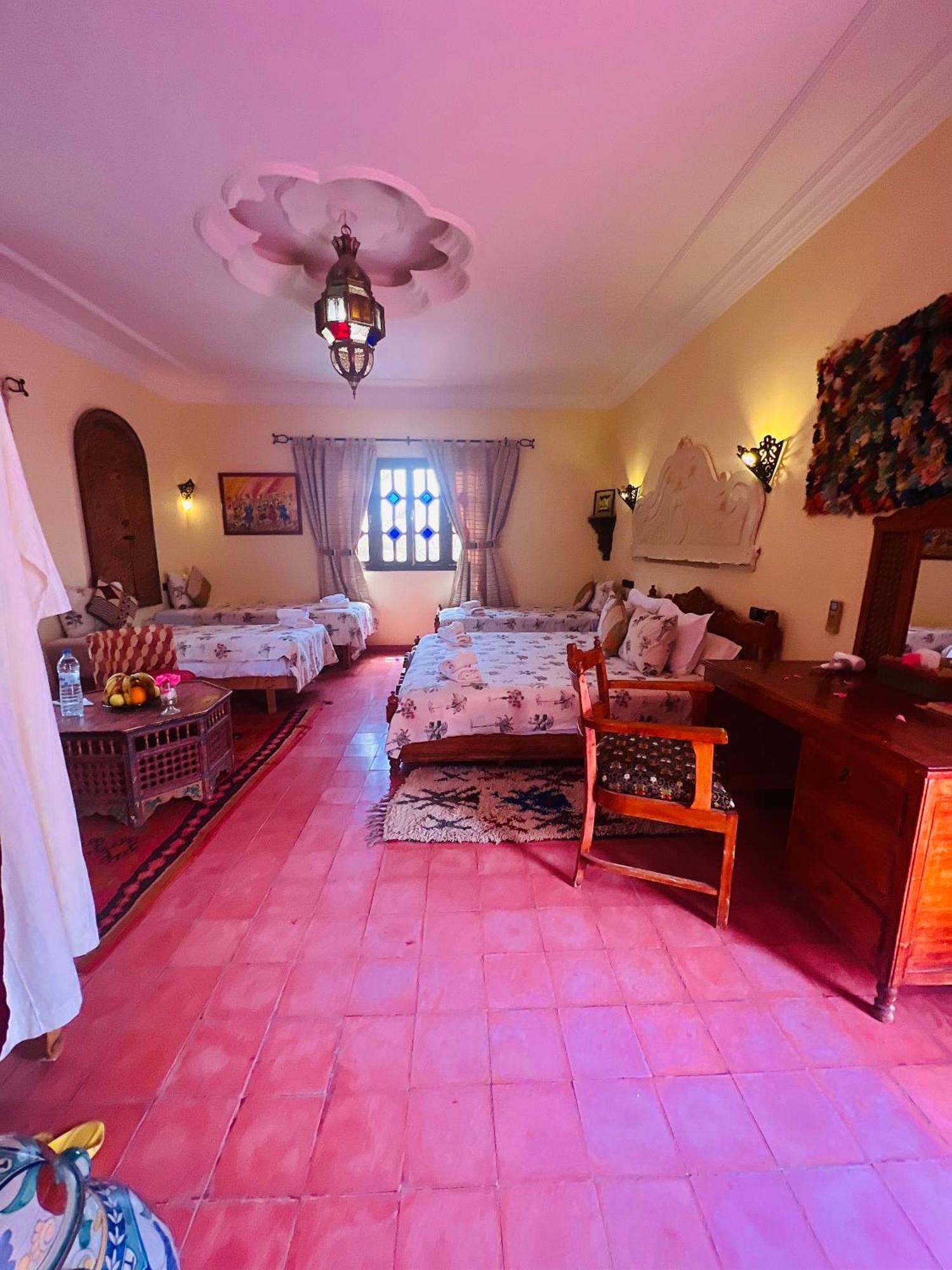Riad Le Petit Jardin 자고라 외부 사진