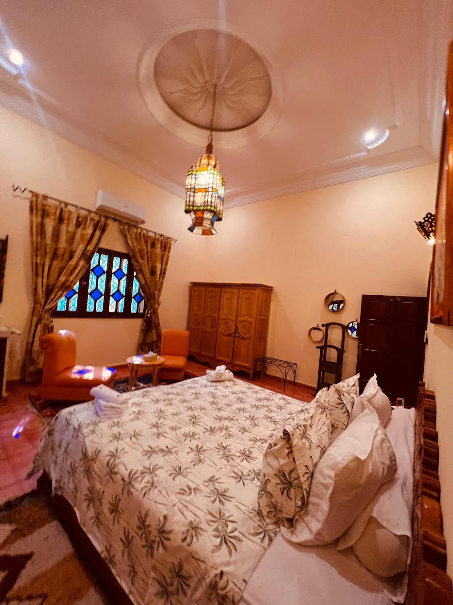 Riad Le Petit Jardin 자고라 외부 사진