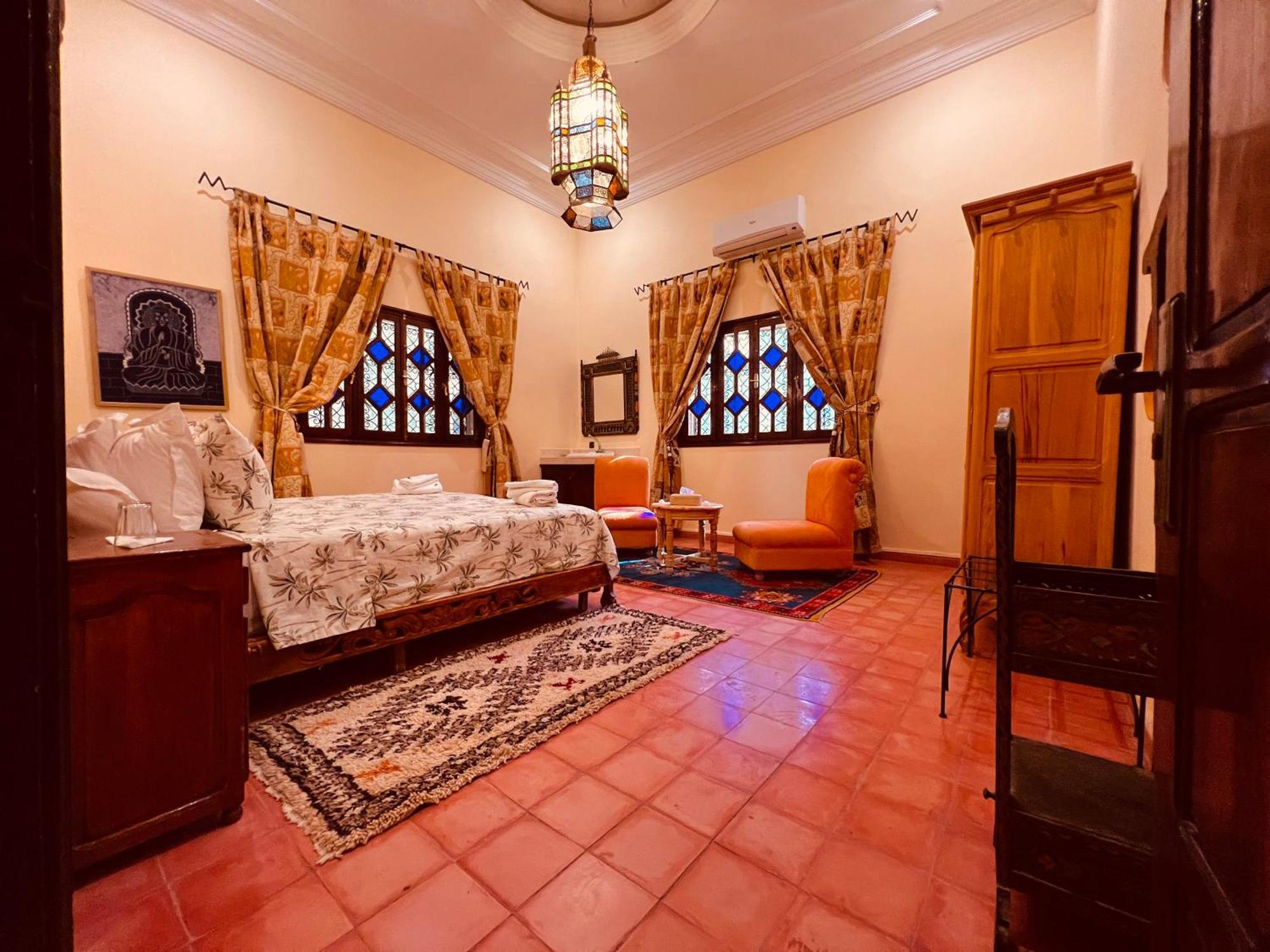Riad Le Petit Jardin 자고라 외부 사진