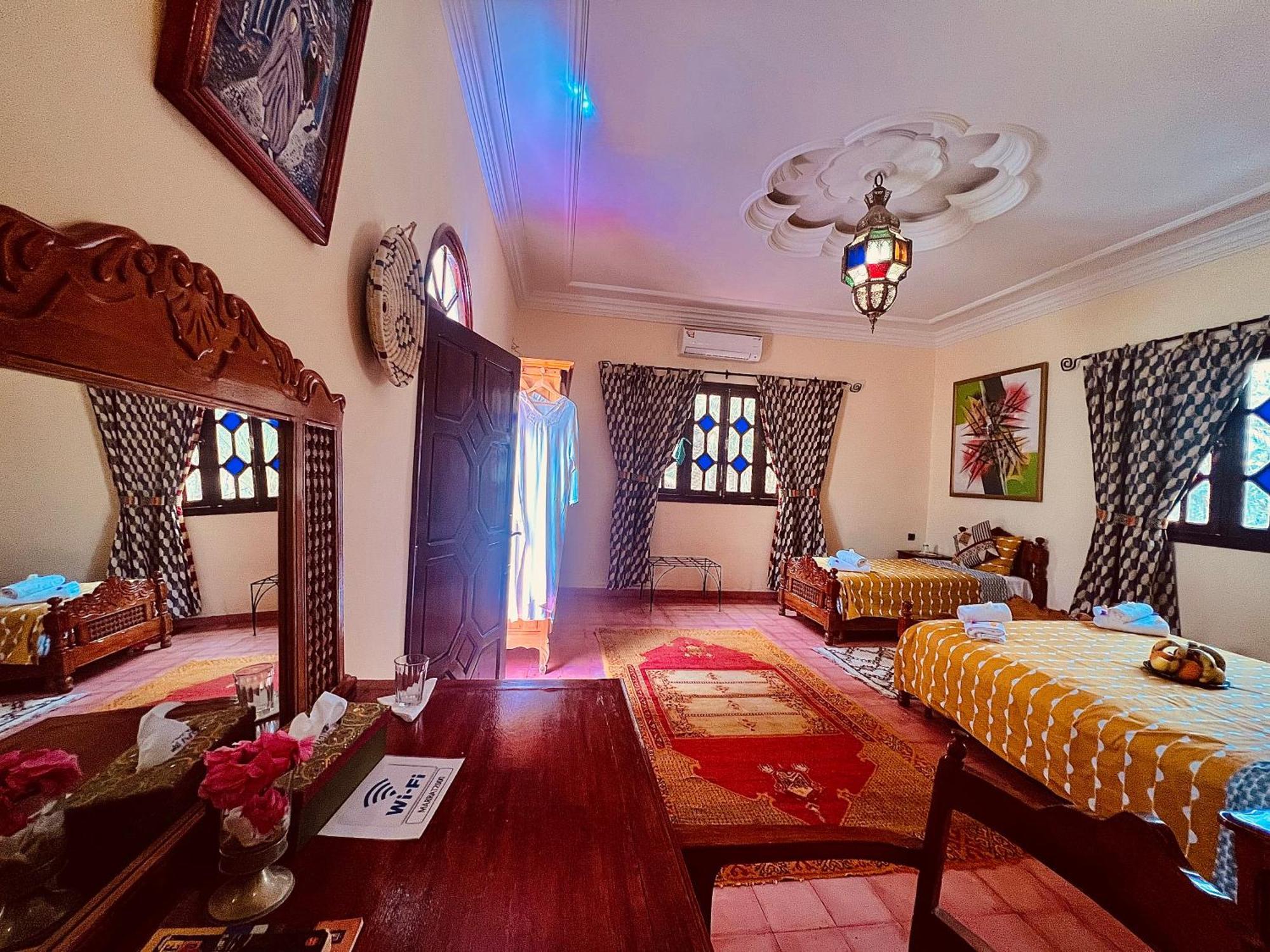 Riad Le Petit Jardin 자고라 외부 사진