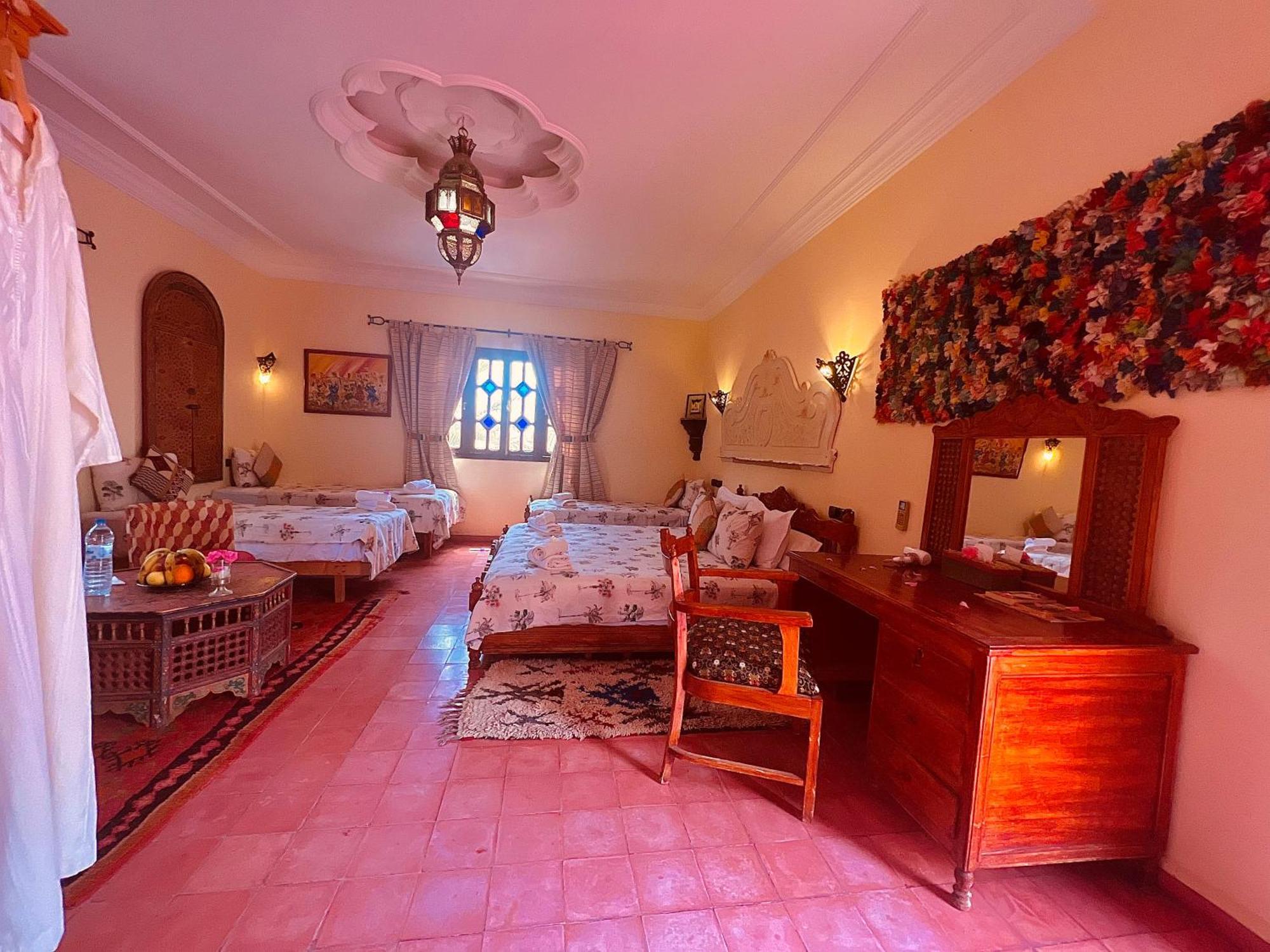 Riad Le Petit Jardin 자고라 외부 사진