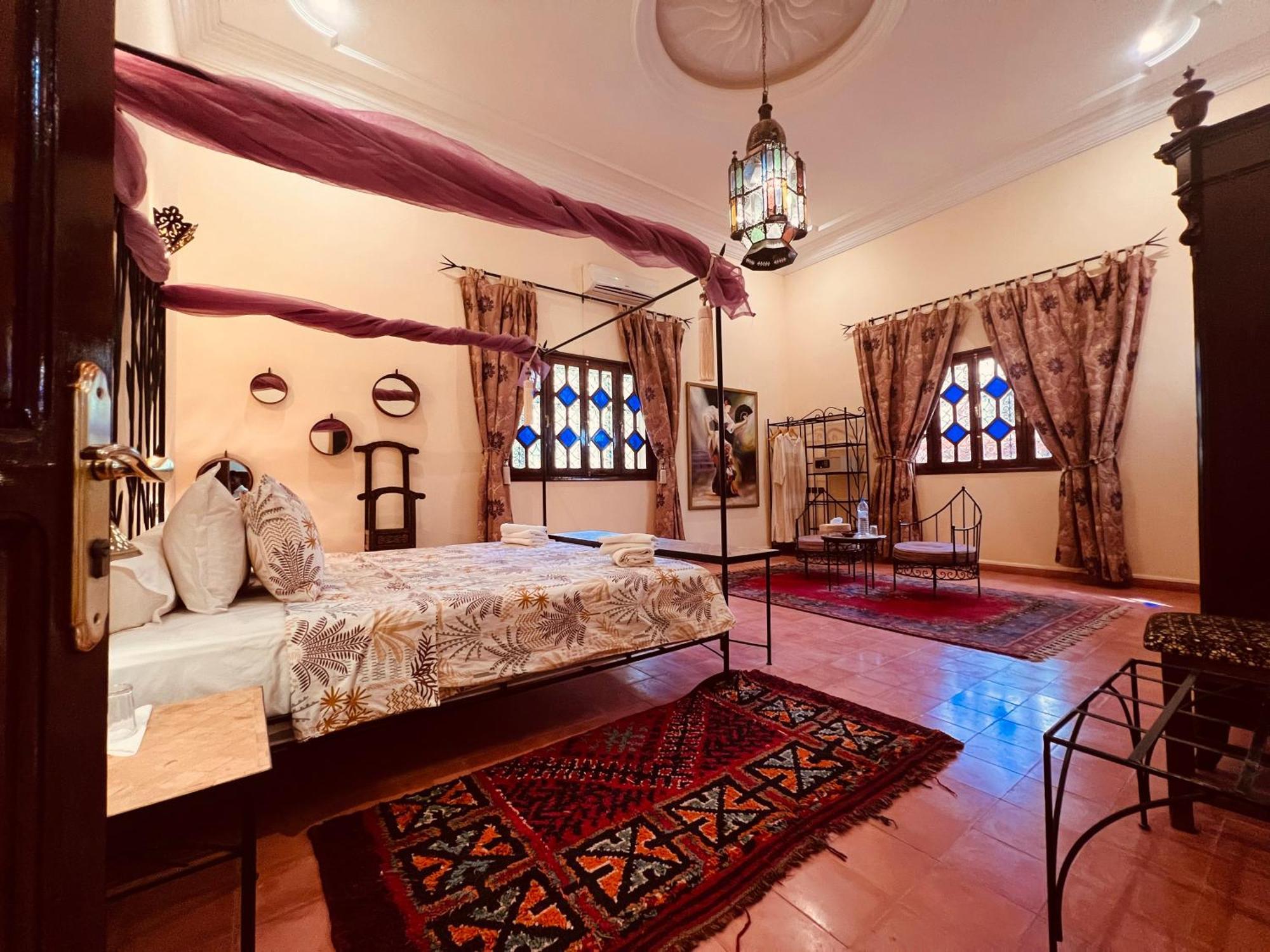 Riad Le Petit Jardin 자고라 외부 사진