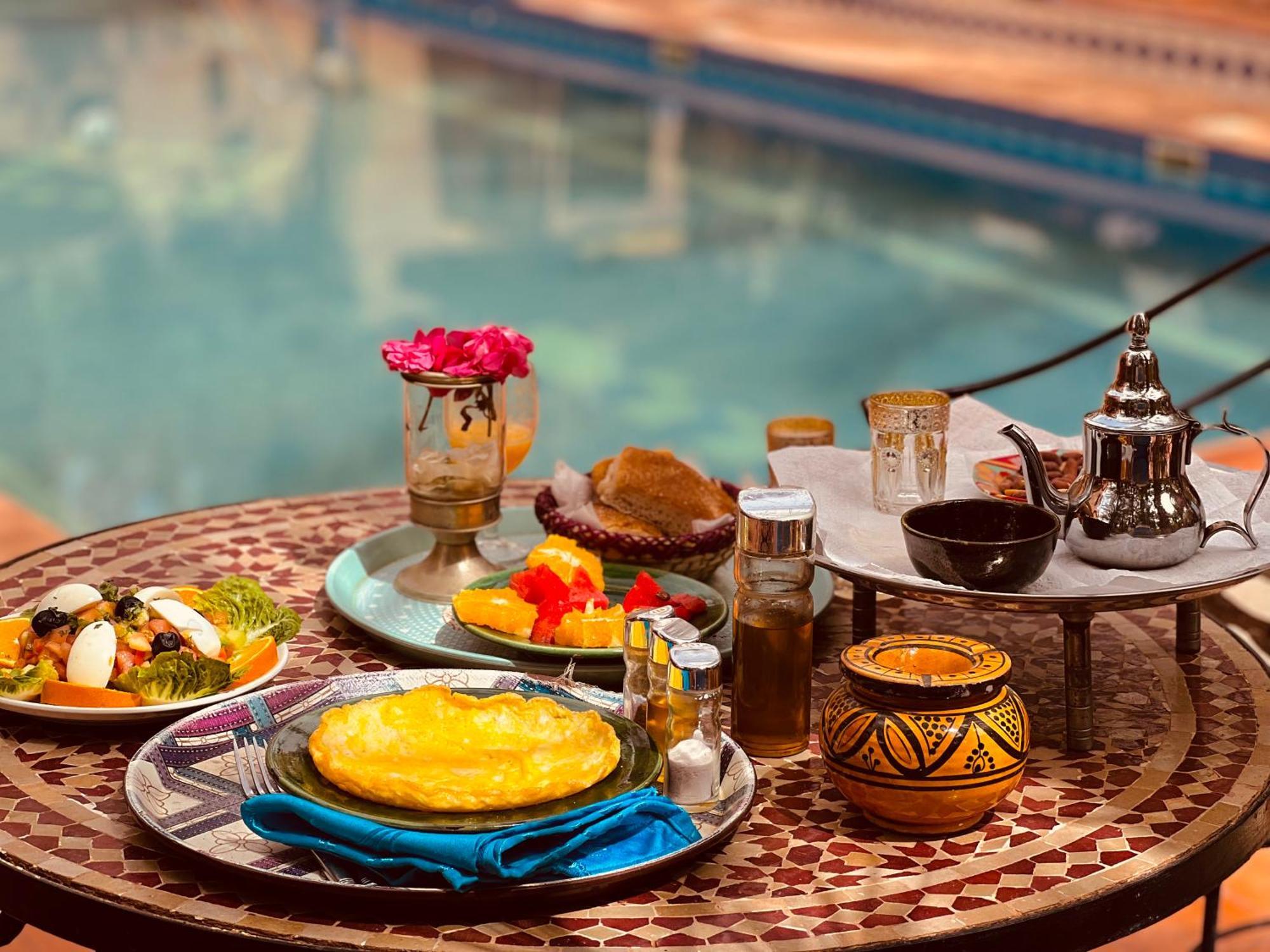 Riad Le Petit Jardin 자고라 외부 사진